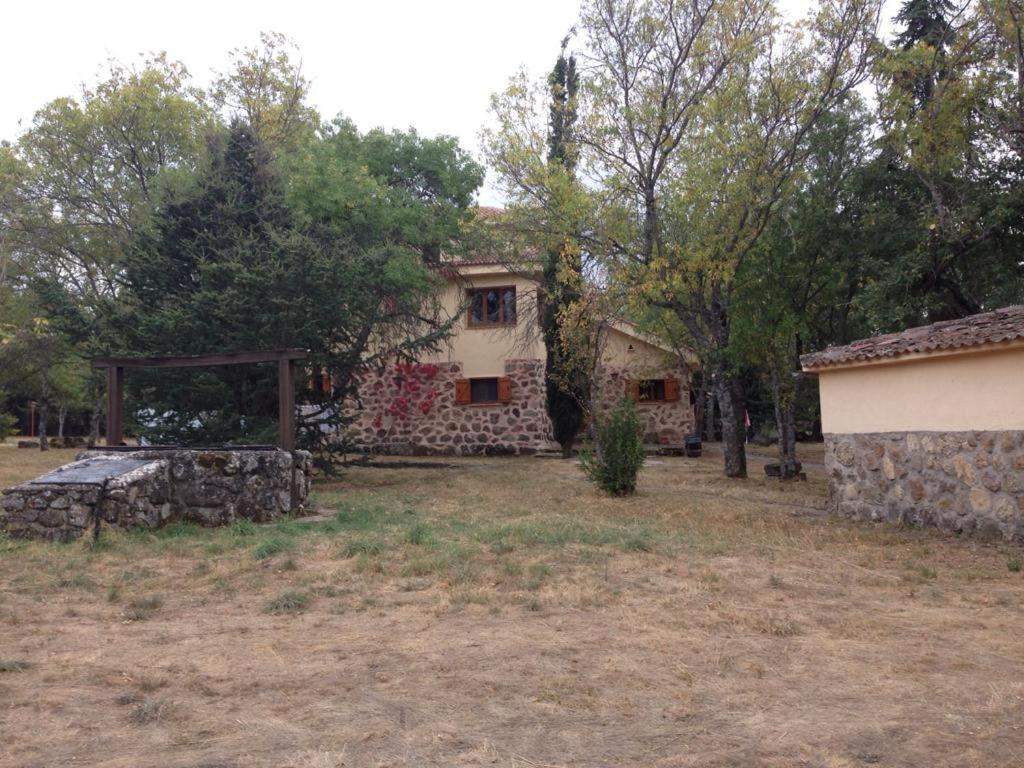 Exclusiva Casa Y Finca Privada Itos Pelayos del Arroyo Exterior photo