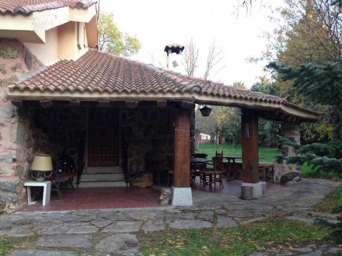 Exclusiva Casa Y Finca Privada Itos Pelayos del Arroyo Exterior photo